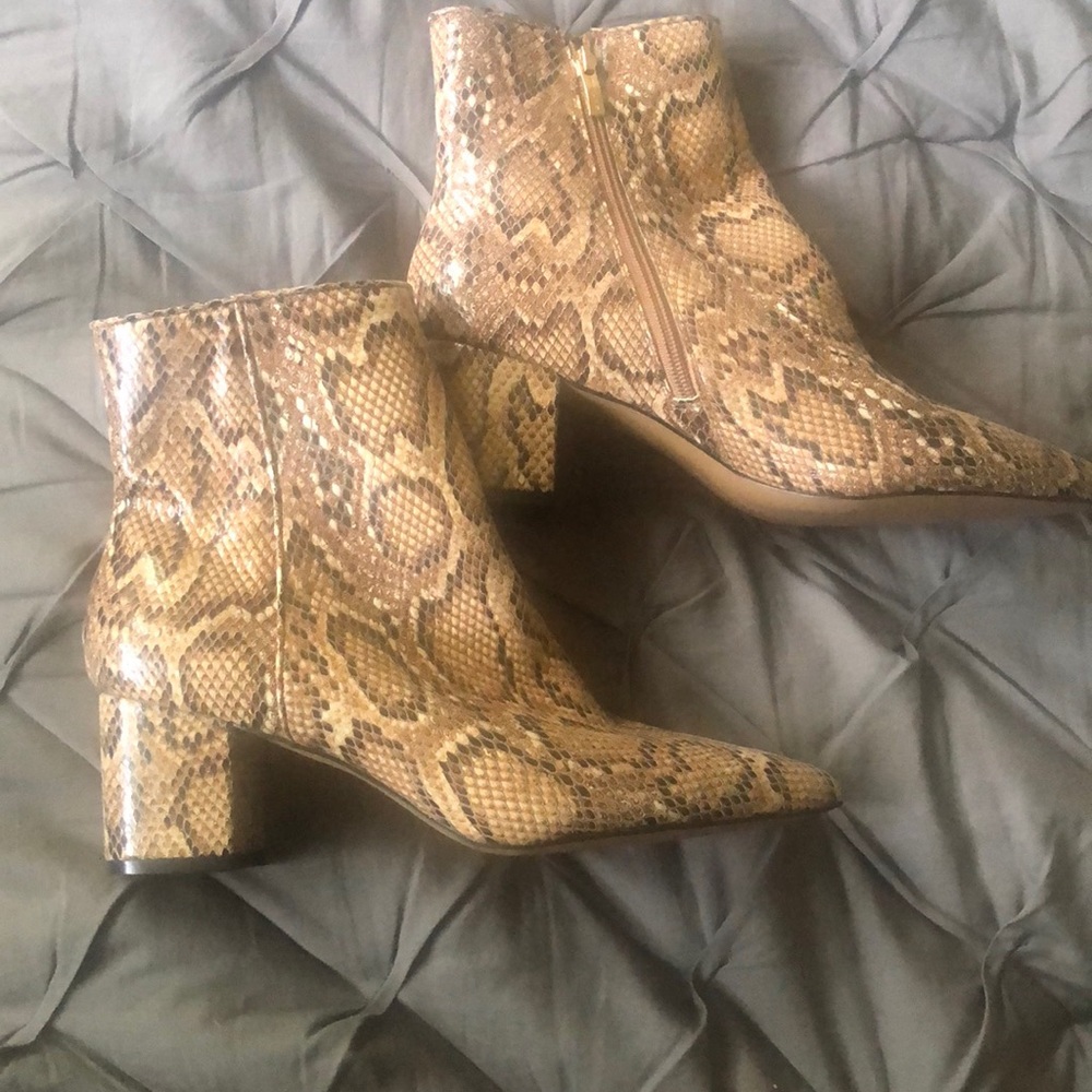 Steve Madden Billie Bootie.  Size 10M